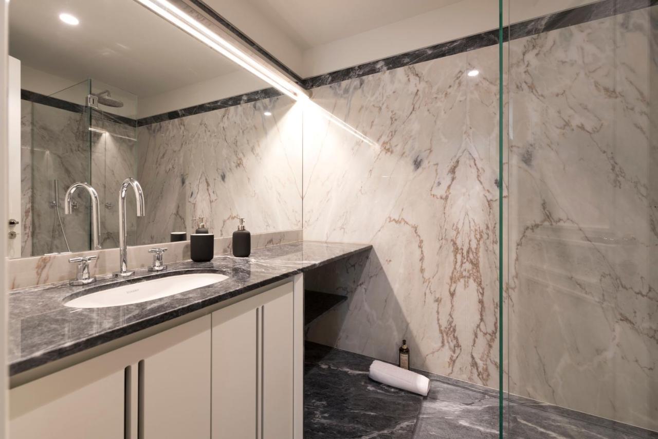 Emporium Deluxe 3Br Apartment W/ Private Parking By Lovelystay Porto Kültér fotó