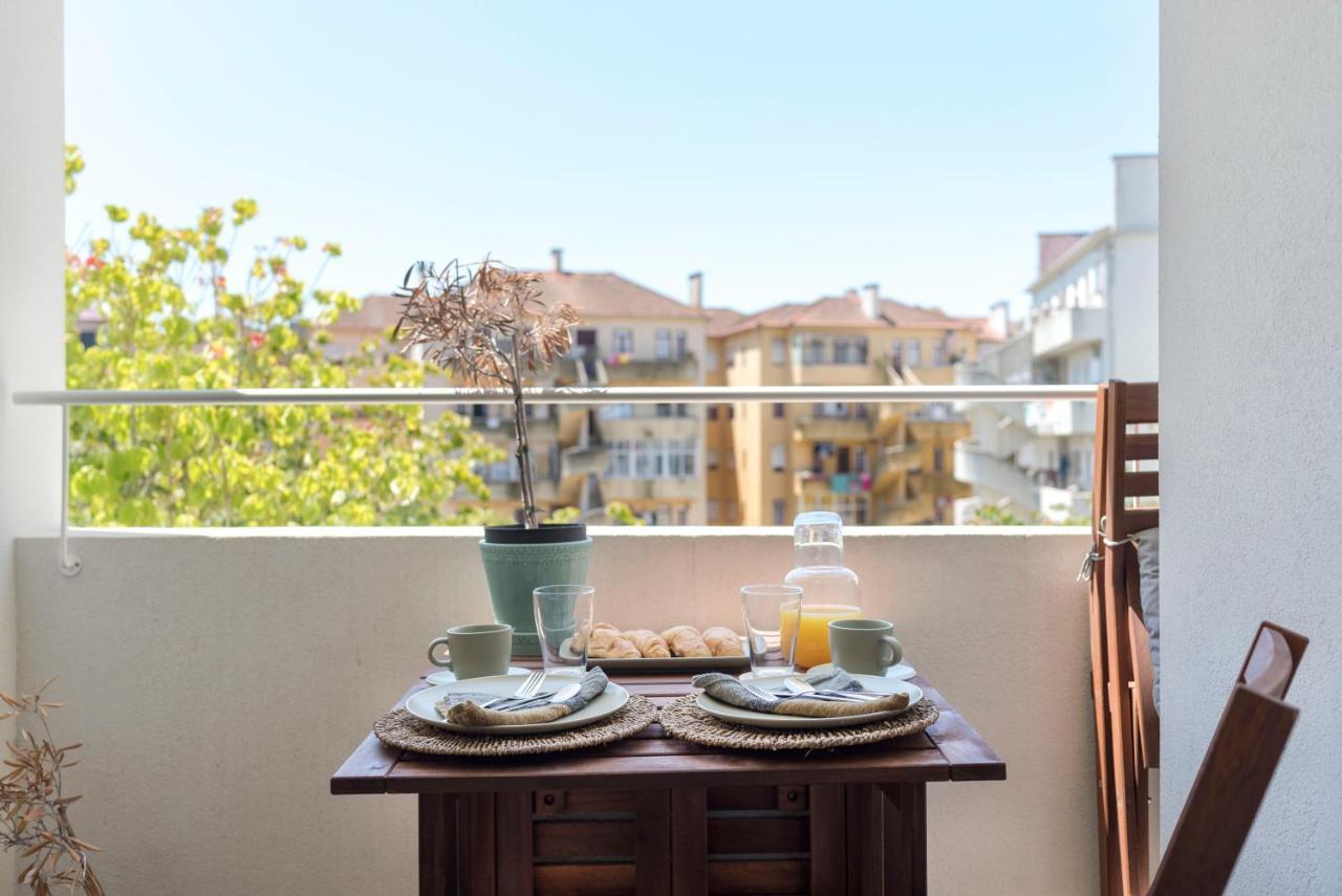 Emporium Deluxe 3Br Apartment W/ Private Parking By Lovelystay Porto Kültér fotó